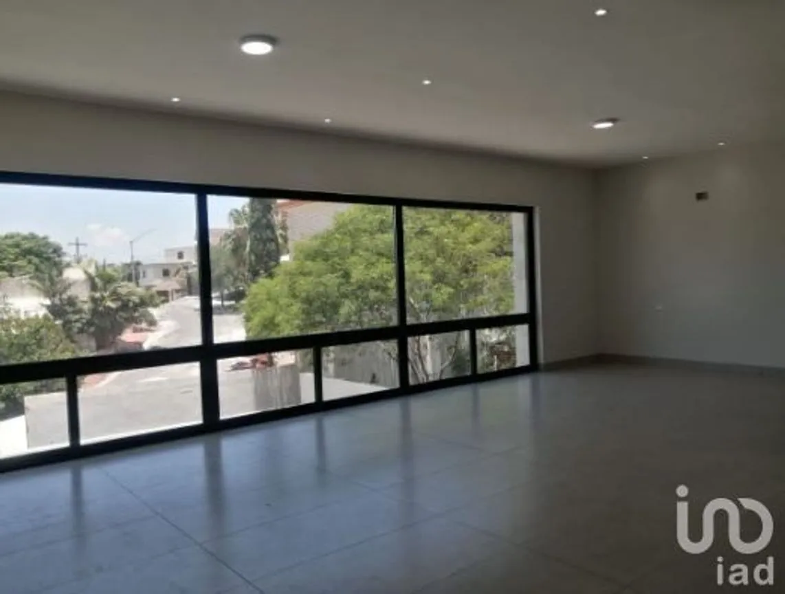 Casa en Venta en Contry la Silla, Guadalupe, Nuevo León | NEX-227183 | iad México | Foto 4 de 11