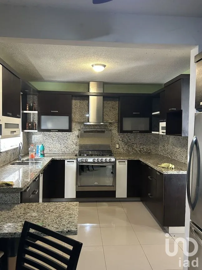 Casa en Renta en Protexa, Santa Catarina, Nuevo León | NEX-290368 | iad México | Foto 3 de 8