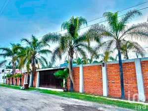 NEX-271388 - Casa en Venta, con 4 recamaras, con 4 baños, con 500 m2 de construcción en Granjeros, CP 47892, Jalisco.