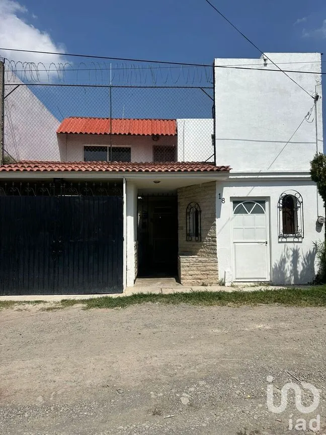 Casa en Venta en Porvenir, Ocotlán, Jalisco | NEX-273699 | iad México | Foto 1 de 48