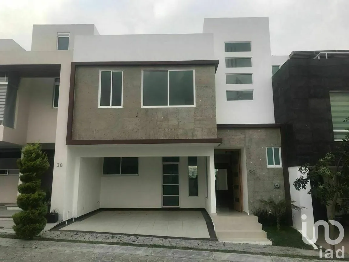 Casa en Venta en Santa Clara Ocoyucan, Ocoyucan, Puebla | NEX-266540 | iad México | Foto 1 de 32