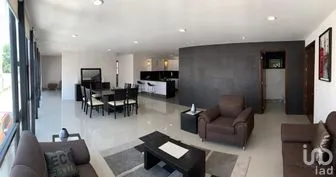 NEX-266590 - Departamento en Venta, con 3 recamaras, con 2 baños, con 167 m2 de construcción.