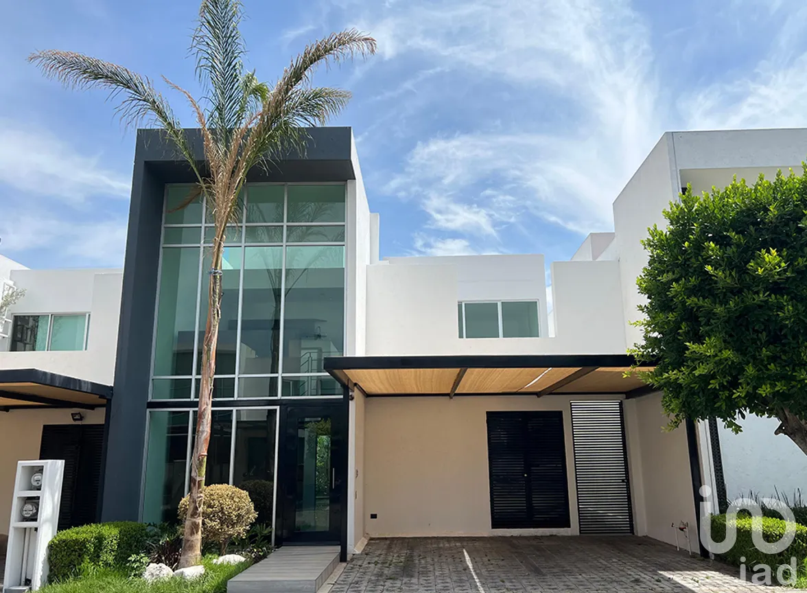 Casa en Venta en Lomas de Angelópolis, San Andrés Cholula, Puebla | NEX-266675 | iad México | Foto 1 de 9