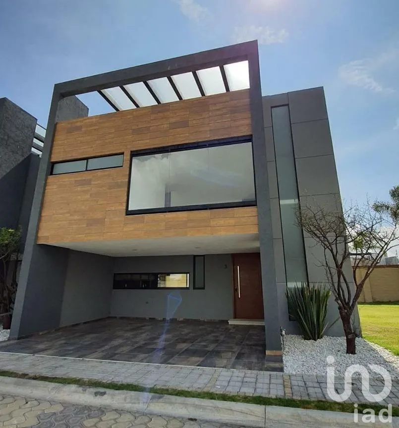 Casa en Venta en Lomas de Angelópolis II, San Andrés Cholula, Puebla | NEX-275367 | iad México | Foto 2 de 21