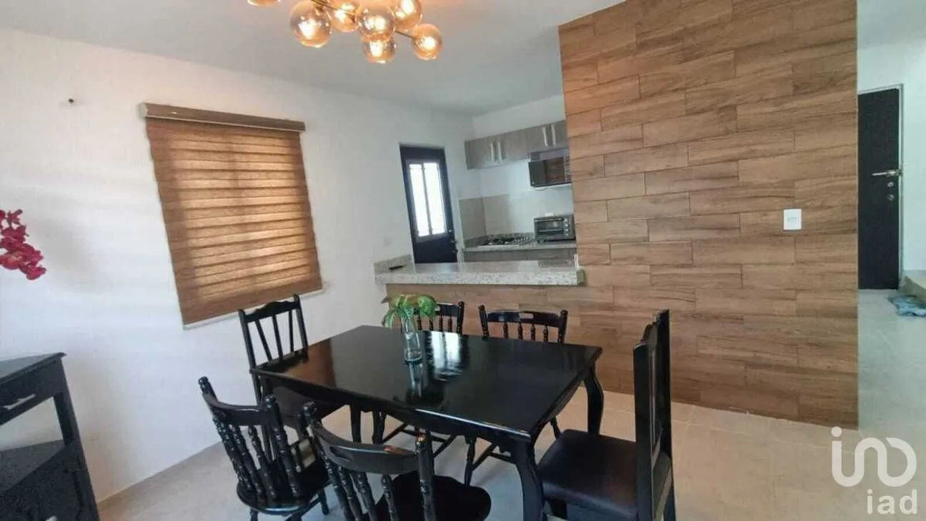 Casa en Renta en Los Héroes, Mérida, Yucatán | NEX-232170 | iad México | Foto 4 de 25