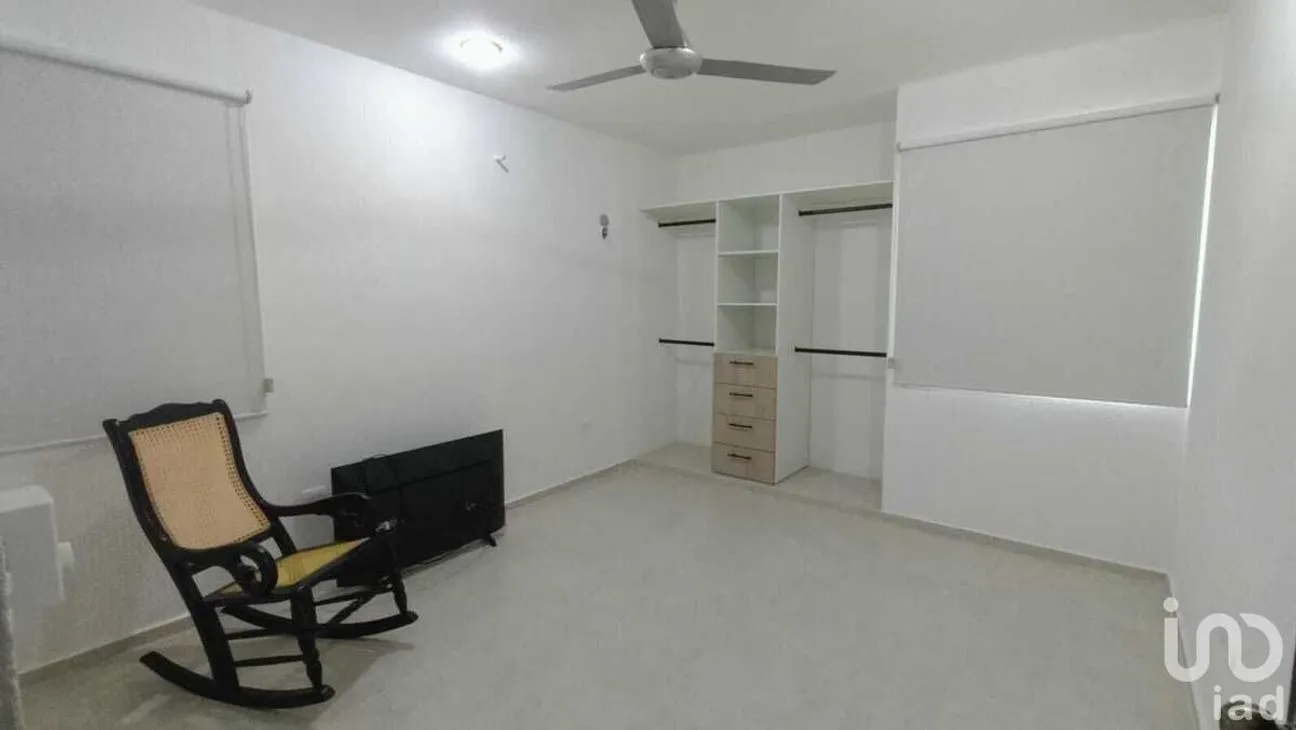 Casa en Renta en Los Héroes, Mérida, Yucatán | NEX-232170 | iad México | Foto 8 de 25
