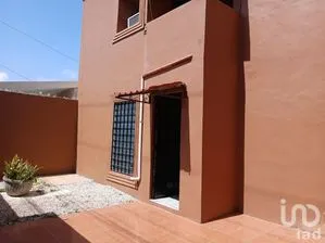NEX-271575 - Casa en Venta, con 3 recamaras, con 3 baños, con 20.56 m2 de construcción en Rinconada de Chuburna, CP 97208, Yucatán.