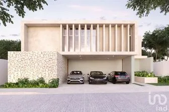 NEX-216257 - Casa en Venta, con 3 recamaras, con 3 baños, con 330 m2 de construcción.