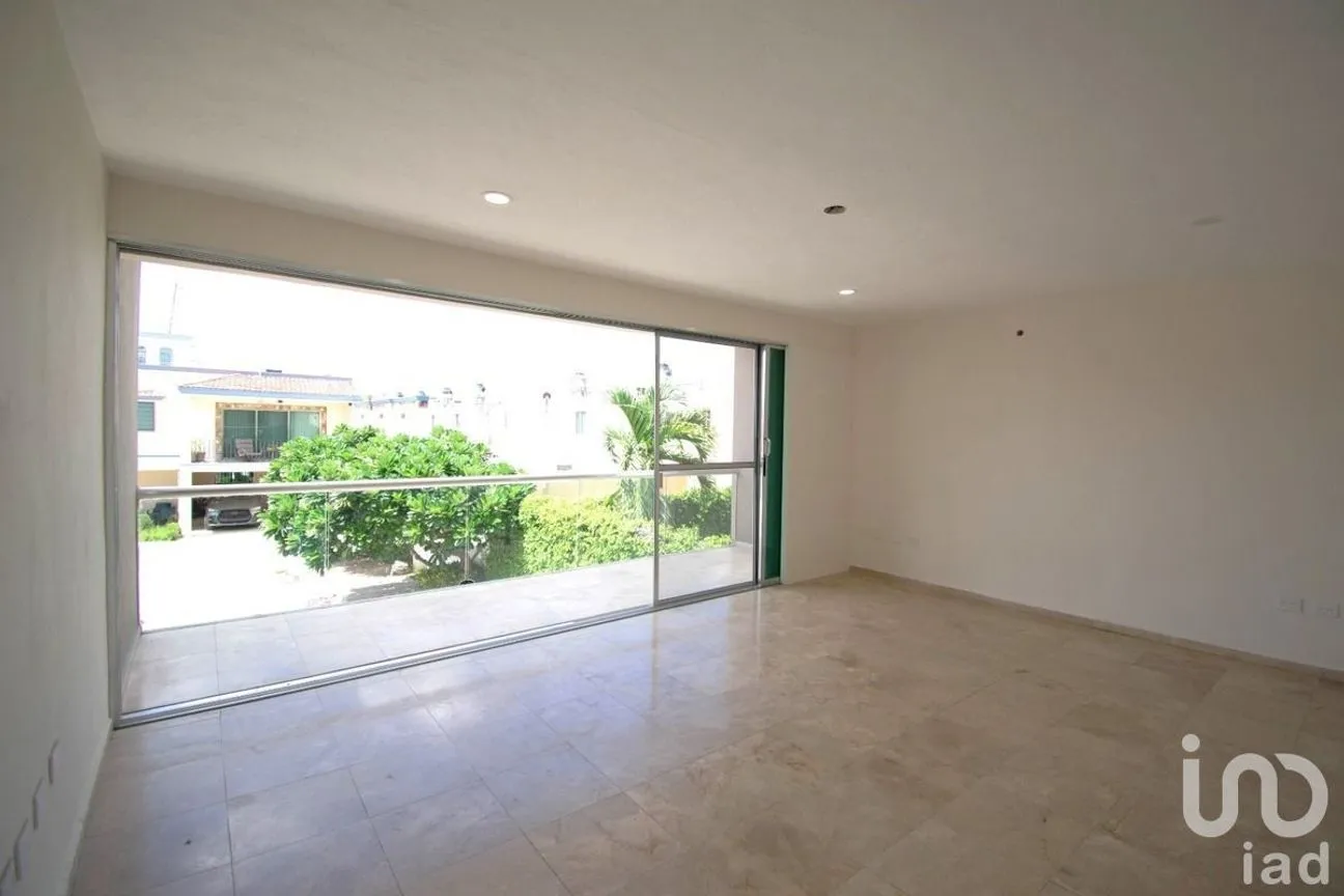 Casa en Venta en Xcumpich, Mérida, Yucatán | NEX-226912 | iad México | Foto 2 de 15