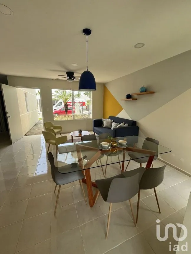 Casa en Venta en Jardines del Sur, Mérida, Yucatán | NEX-227043 | iad México | Foto 3 de 10