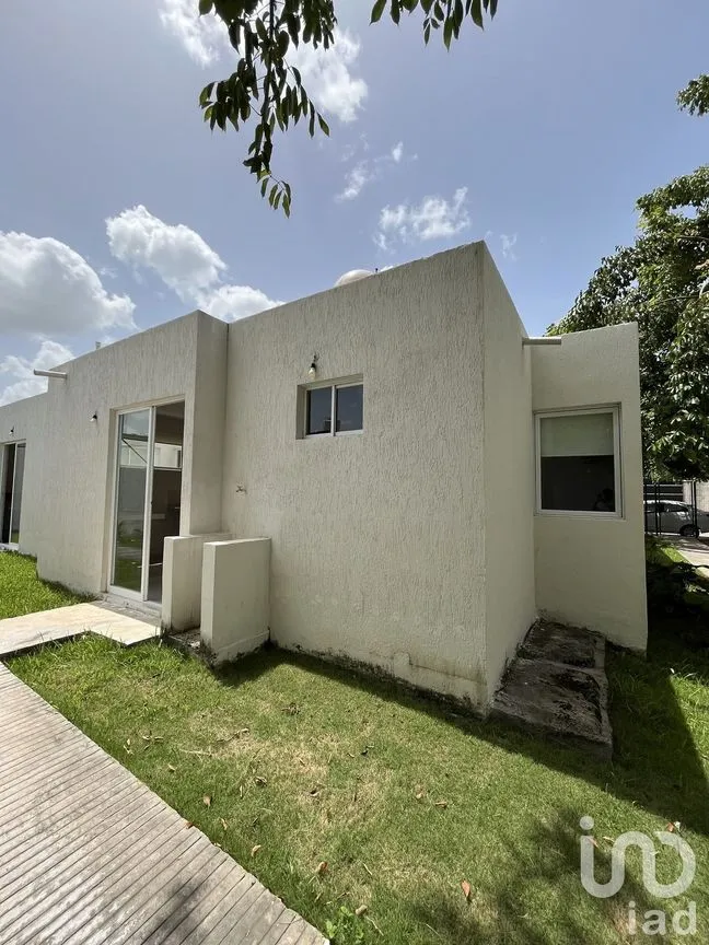 Casa en Venta en Jardines del Sur, Mérida, Yucatán | NEX-227045 | iad México | Foto 4 de 10