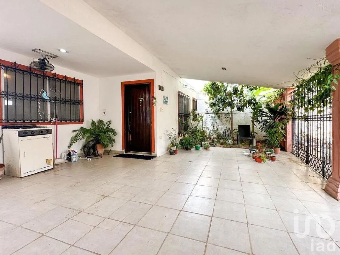 Casa en Venta en Chuburna de Hidalgo, Mérida, Yucatán | NEX-227203 | iad México | Foto 3 de 12