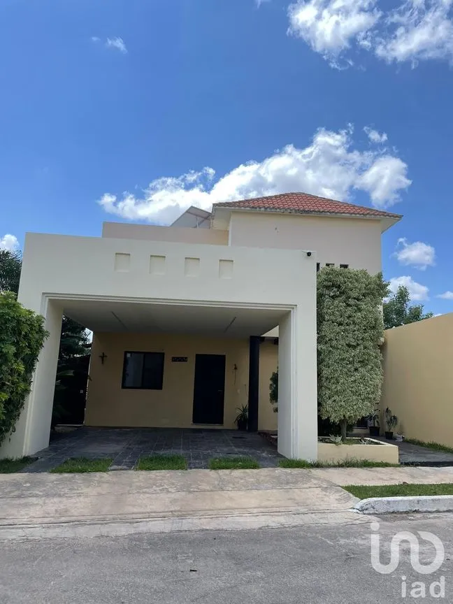 Casa en Venta en Santa Cruz, Conkal, Yucatán | NEX-227753 | iad México | Foto 1 de 13