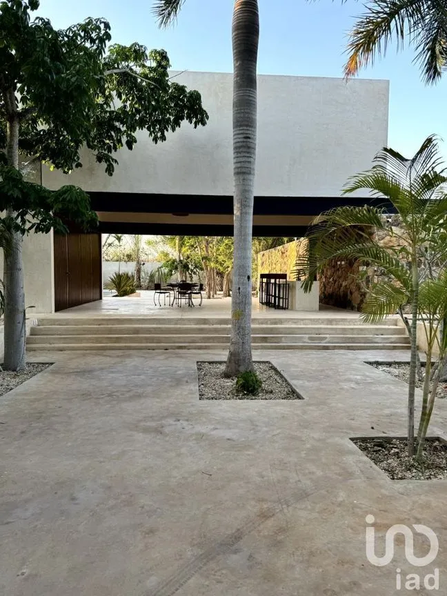Casa en Venta en Conkal, Conkal, Yucatán | NEX-227806 | iad México | Foto 1 de 34
