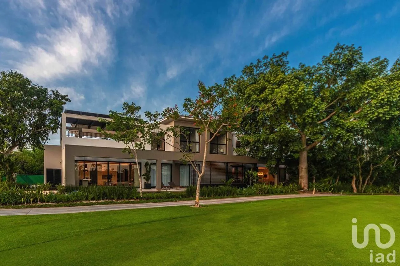 Casa en Venta en Yucatán Country Club, Mérida, Yucatán | NEX-228409 | iad México | Foto 3 de 14