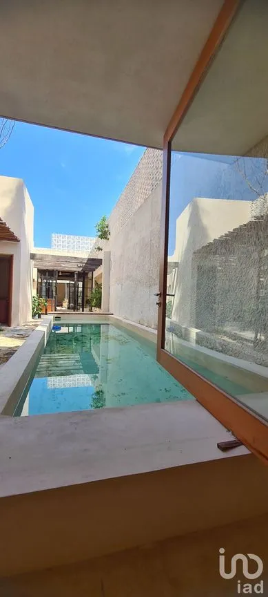 Casa en Venta en Mérida Centro, Mérida, Yucatán | NEX-229468 | iad México | Foto 1 de 26