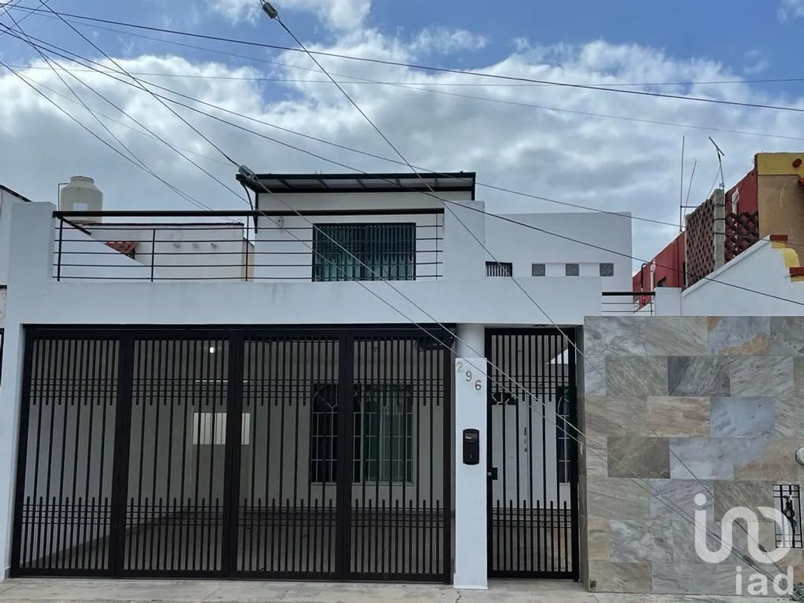 Casa en Venta en Francisco de Montejo III, Mérida, Yucatán | NEX-229827 | iad México | Foto 1 de 9