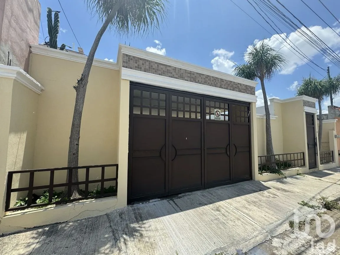 Casa en Venta en Polígono 108, Mérida, Yucatán | NEX-229832 | iad México | Foto 2 de 13
