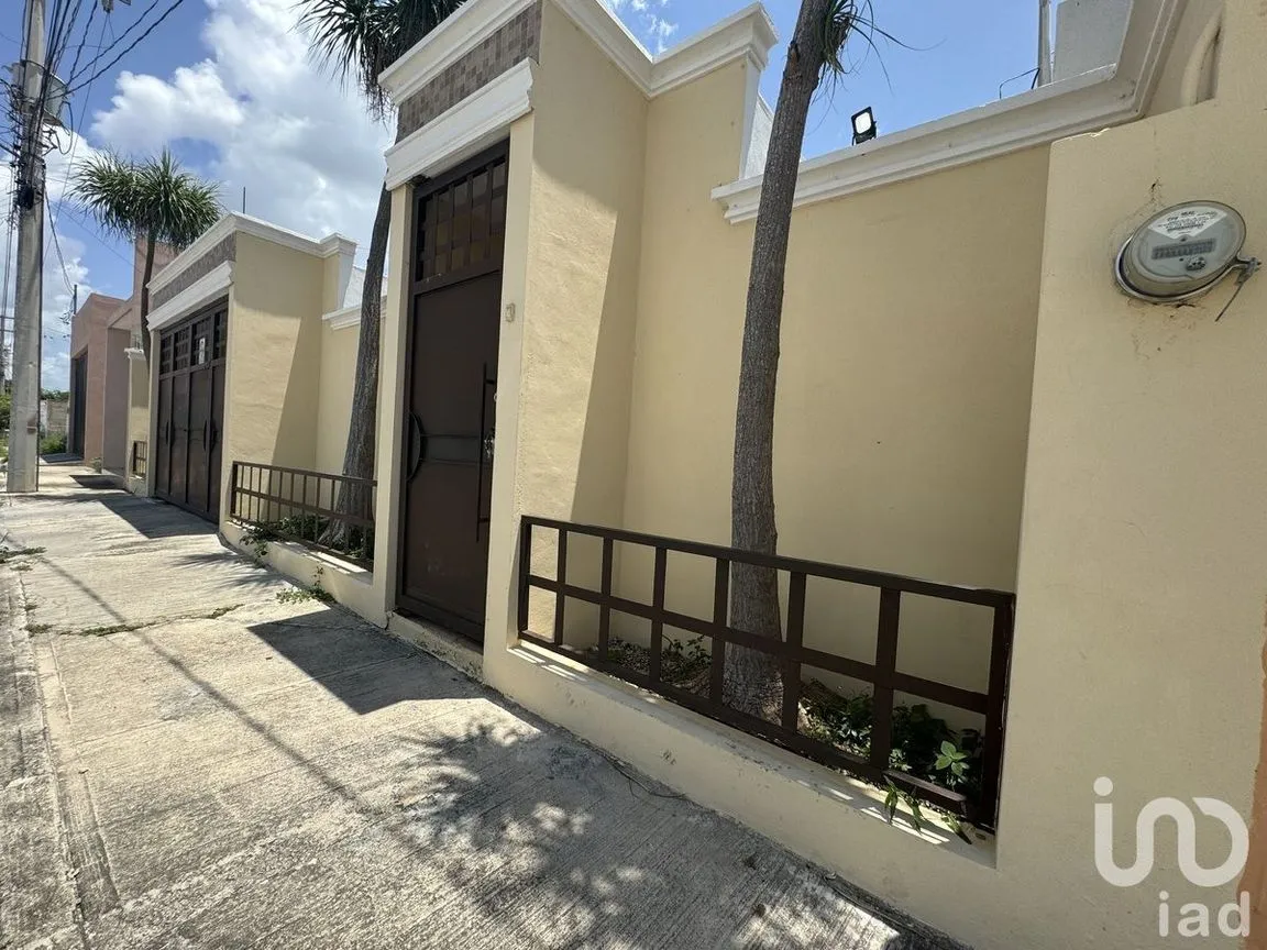 Casa en Venta en Polígono 108, Mérida, Yucatán | NEX-229832 | iad México | Foto 3 de 13