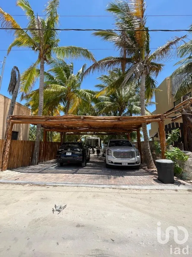Casa en Venta en San Crisanto, Sinanché, Yucatán | NEX-229838 | iad México | Foto 3 de 48