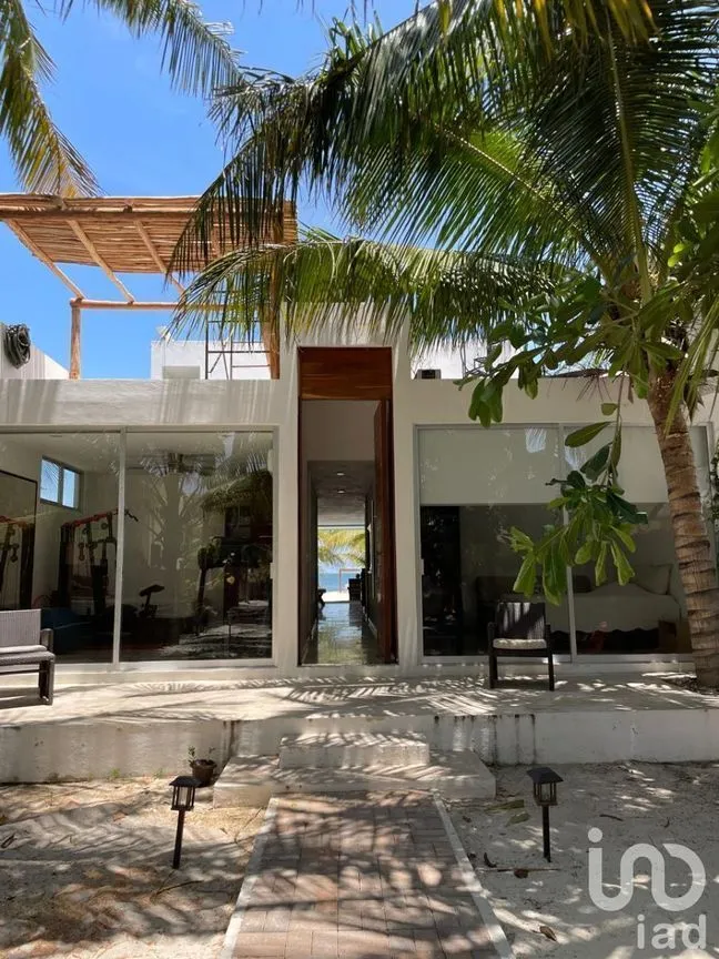 Casa en Venta en San Crisanto, Sinanché, Yucatán | NEX-229838 | iad México | Foto 1 de 48