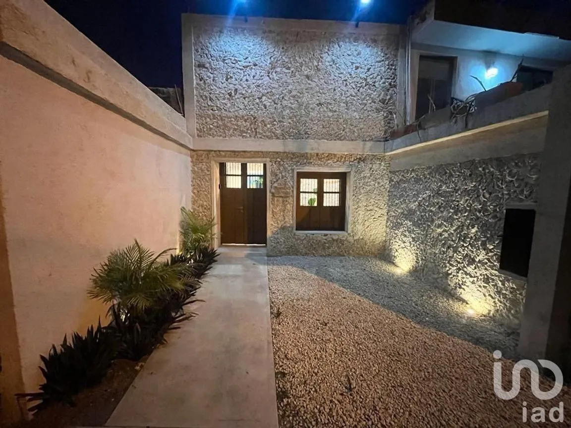 Casa en Venta en Mérida Centro, Mérida, Yucatán | NEX-229841 | iad México | Foto 1 de 33