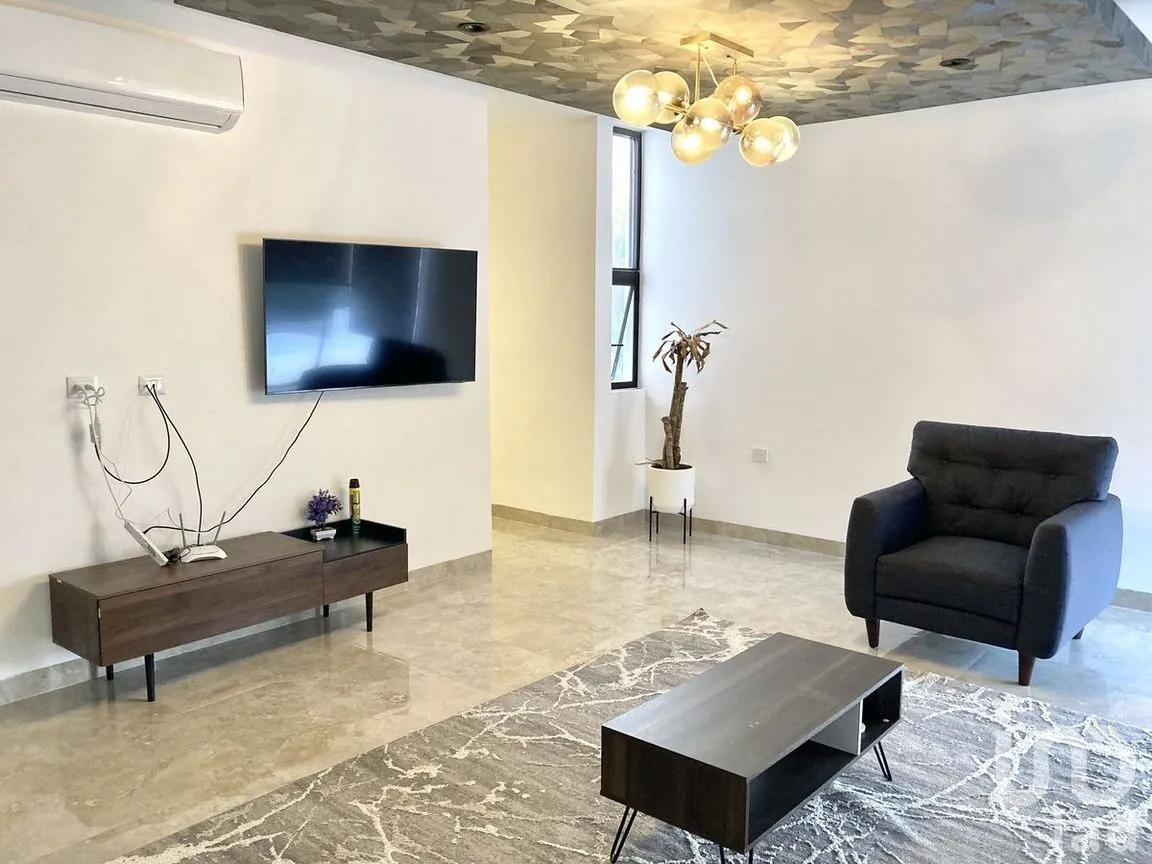 Casa en Venta en La Rejoyada, Mérida, Yucatán | NEX-231701 | iad México | Foto 3 de 37