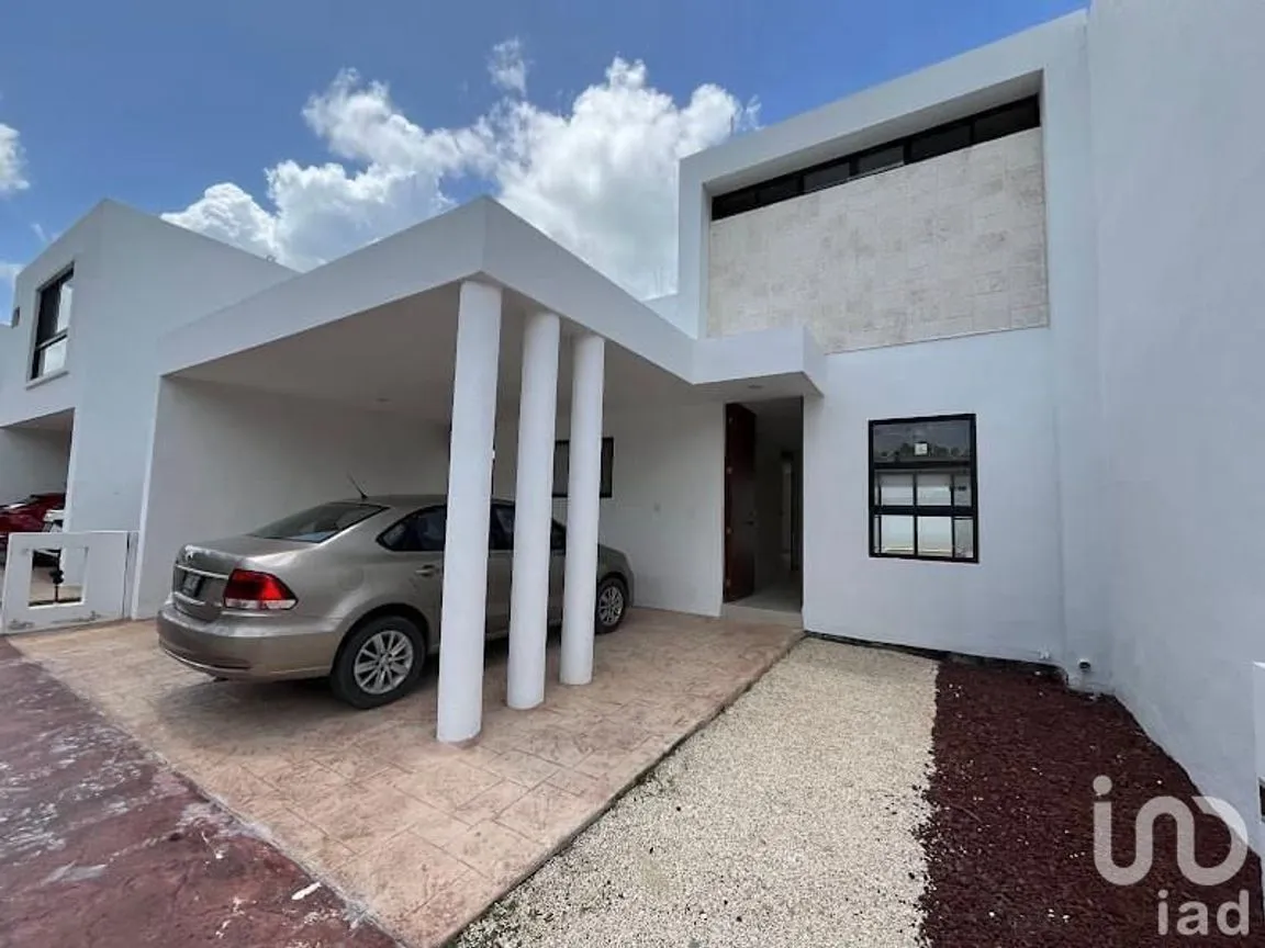 Casa en Renta en Conkal, Conkal, Yucatán | NEX-231741 | iad México | Foto 1 de 15