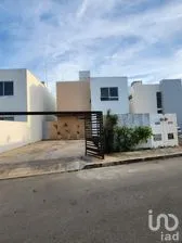 NEX-272996 - Casa en Venta, con 3 recamaras, con 2 baños, con 159 m2 de construcción.
