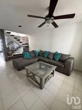 NEX-273073 - Casa en Venta, con 4 recamaras, con 3 baños, con 240 m2 de construcción en Francisco de Montejo, CP 97203, Yucatán.