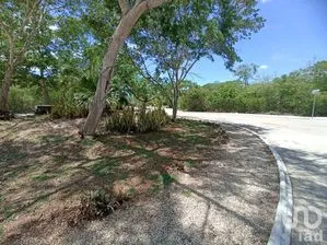 NEX-277345 - Terreno en Venta en La Rejoyada, CP 97307, Yucatán.