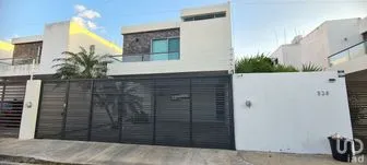 NEX-278666 - Casa en Venta, con 3 recamaras, con 2 baños, con 207.31 m2 de construcción en Montebello, CP 97113, Yucatán.
