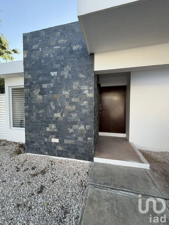 Casa en Venta en Vista Alegre Norte, Mérida, Yucatán | NEX-290412 | iad México | Foto 3 de 17