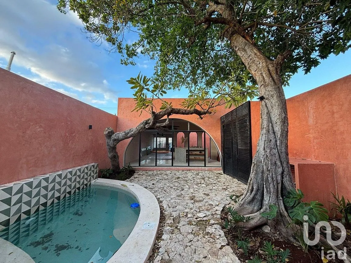 Casa en Venta en Mérida Centro, Mérida, Yucatán | NEX-290656 | iad México | Foto 1 de 13