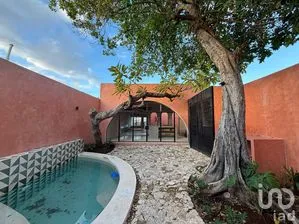 NEX-290656 - Casa en Venta, con 2 recamaras, con 2 baños, con 90.92 m2 de construcción en Mérida Centro, CP 97000, Yucatán.