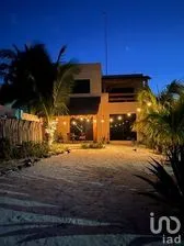 NEX-292940 - Casa en Venta, con 2 recamaras, con 2 baños, con 220 m2 de construcción en San Crisanto, CP 97424, Yucatán.