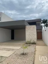 NEX-293125 - Casa en Venta, con 3 recamaras, con 3 baños, con 237 m2 de construcción en Cholul, CP 97305, Yucatán.