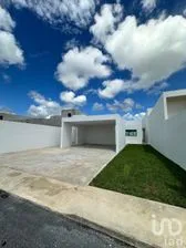 NEX-293758 - Casa en Venta, con 4 recamaras, con 6 baños, con 375 m2 de construcción en Dzityá, CP 97302, Yucatán.