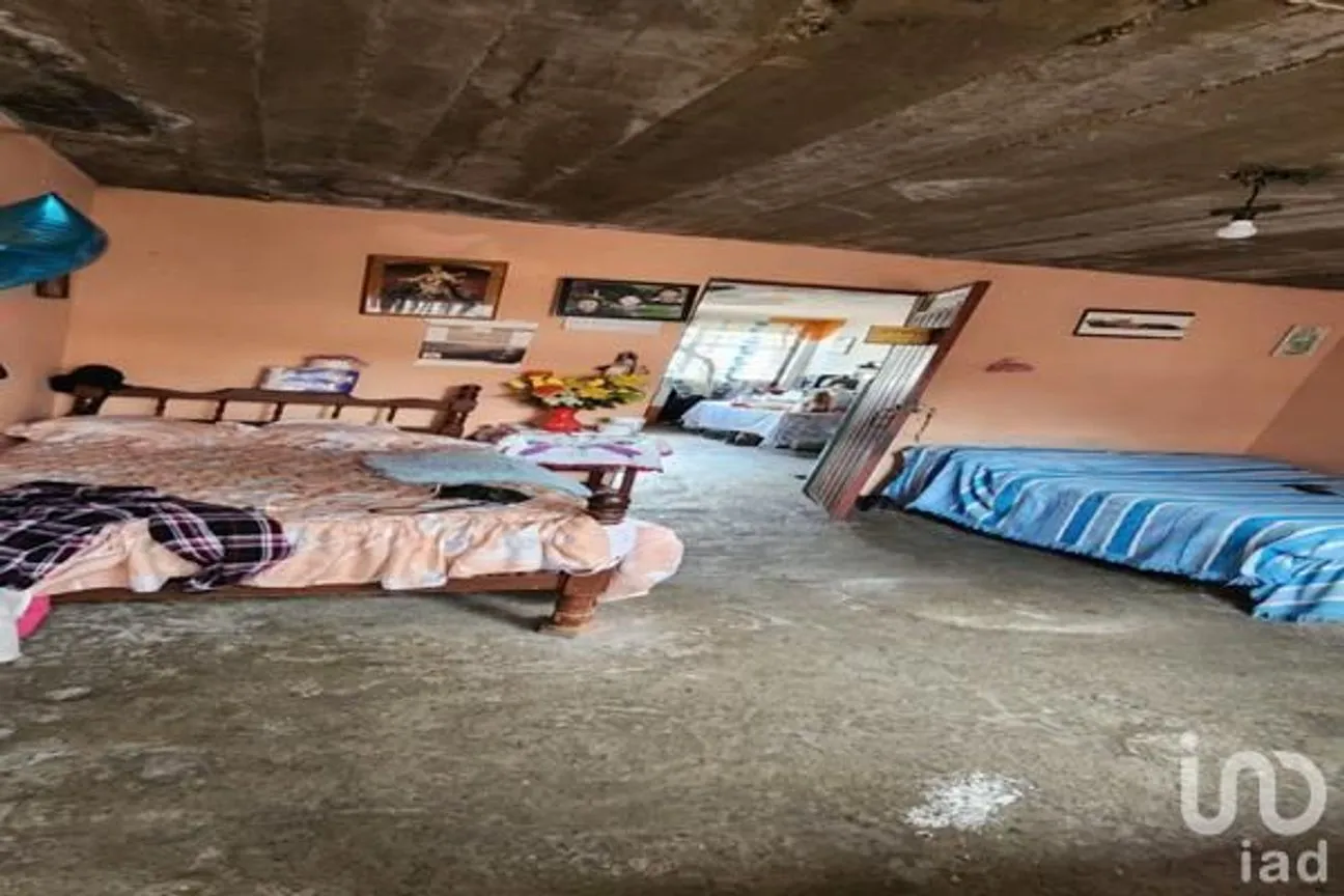Casa en Venta en El Barco Primera Sección, Nezahualcóyotl, Estado De México | NEX-227735 | iad México | Foto 4 de 5