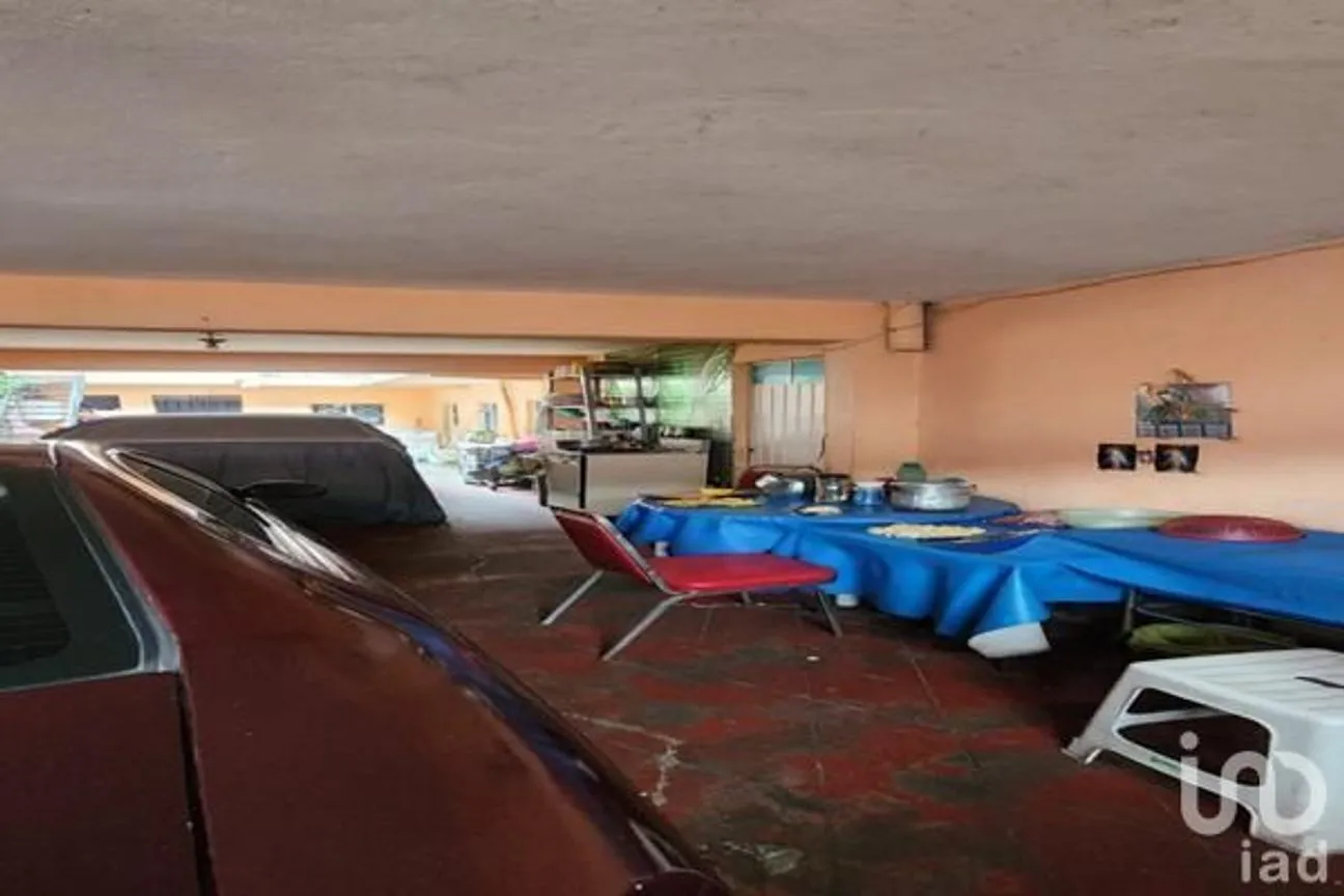 Casa en Venta en El Barco Primera Sección, Nezahualcóyotl, Estado De México | NEX-227735 | iad México | Foto 5 de 5