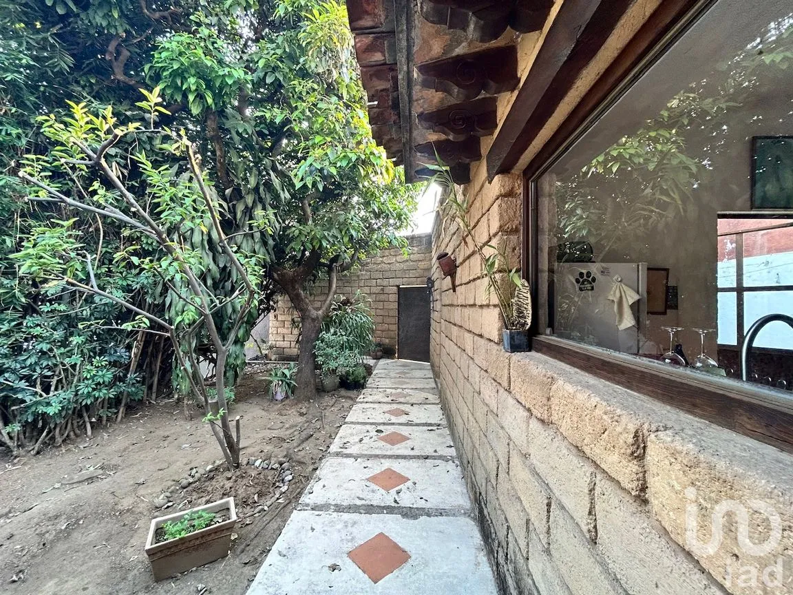 Casa en Venta en Lomas de Tetela, Cuernavaca, Morelos | NEX-198391 | iad México | Foto 2 de 47