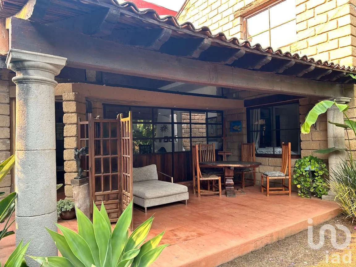 Casa en Venta en Lomas de Tetela, Cuernavaca, Morelos | NEX-198391 | iad México | Foto 1 de 42