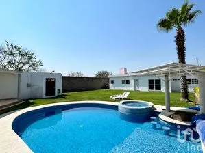 NEX-204235 - Casa en Venta, con 4 recamaras, con 4 baños, con 280 m2 de construcción en Alpuyeca, CP 62797, Morelos.
