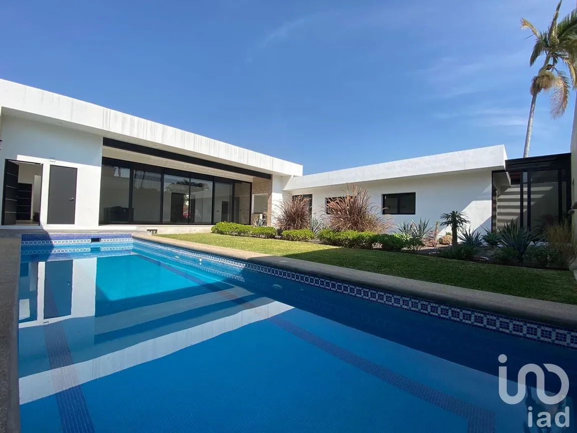 Casa en Venta en Jardines de Reforma, Cuernavaca, Morelos | NEX-238771 | iad México | Foto 2 de 20