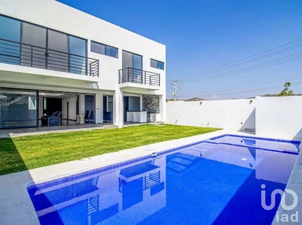 Casa en Venta en Burgos Bugambilias, Temixco, Morelos | NEX-250481 | iad México | Foto 2 de 27