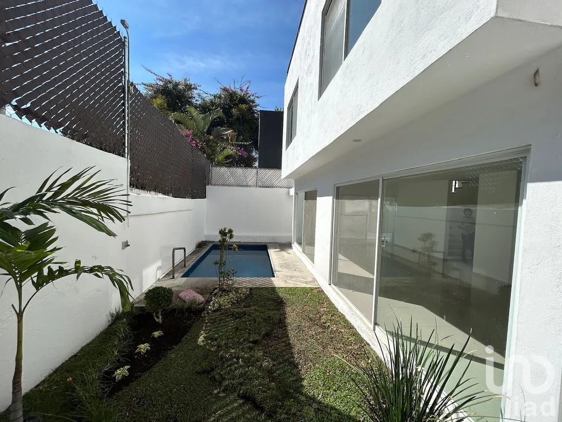 Casa en Venta en Delicias, Cuernavaca, Morelos | NEX-286059 | iad México | Foto 2 de 17
