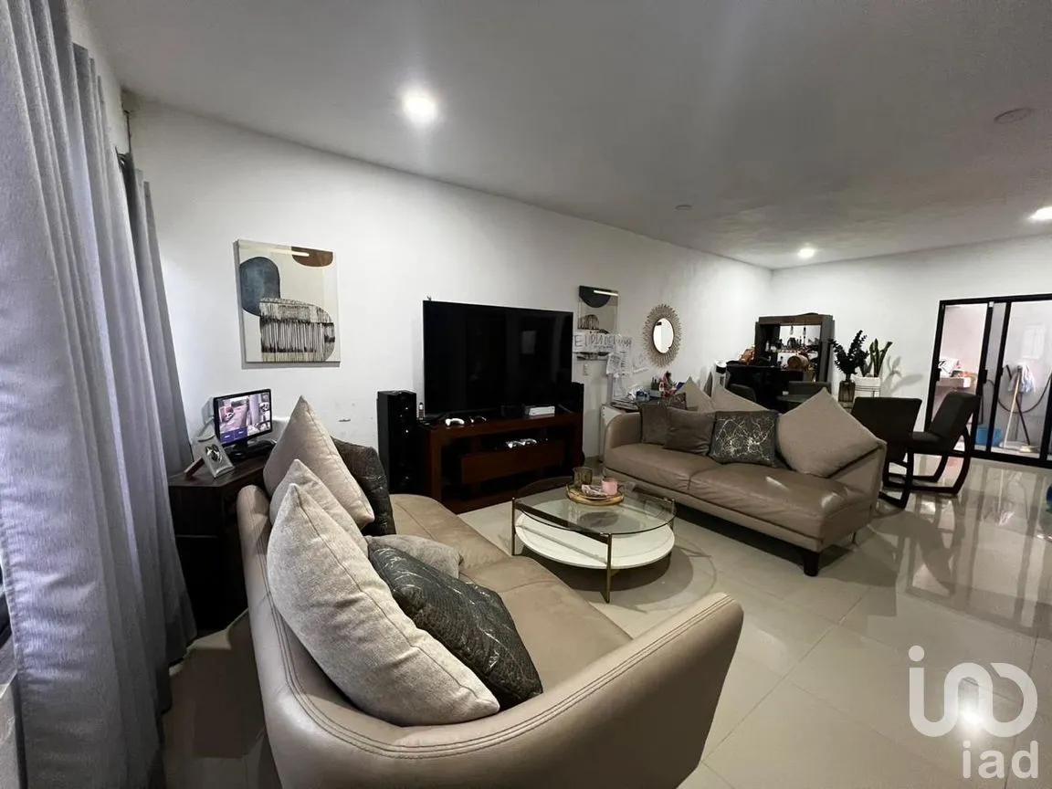 Casa en Venta en Chipitlán, Cuernavaca, Morelos | NEX-286069 | iad México | Foto 2 de 16