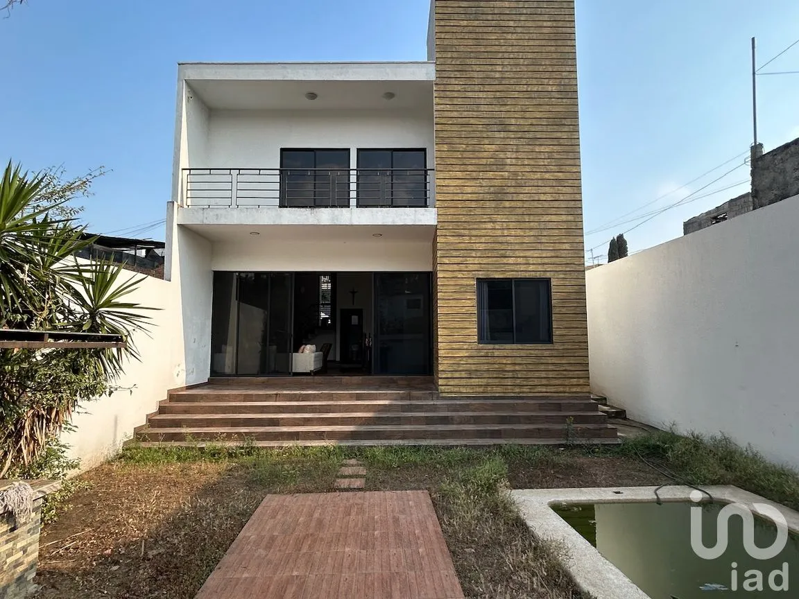 Casa en Venta en Gloria Almada de Bejarano, Cuernavaca, Morelos | NEX-293486 | iad México | Foto 1 de 18