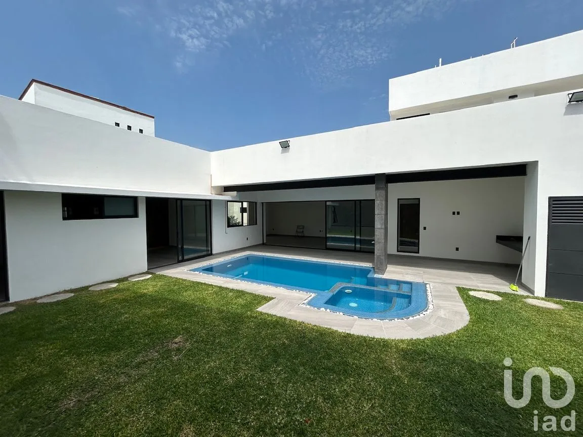 Casa en Venta en Burgos, Temixco, Morelos | NEX-302696 | iad México | Foto 2 de 18