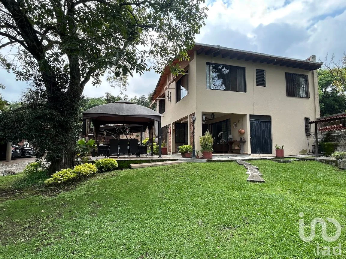 Casa en Venta en Tlaltenango, Cuernavaca, Morelos | NEX-303853 | iad México | Foto 1 de 21